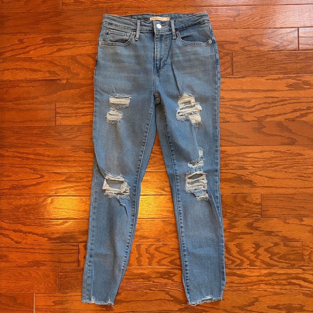 Levi's Light Blue Ripped Skinny Jeans